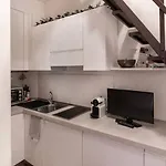 Station - Center Flat Apartman *